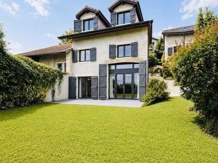 ferme 6 pièces 208 m²