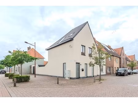 instapklare gezinswoning!!! opendeurdag 13/6