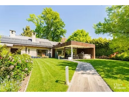 ruime villa in het bois de strihoux