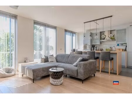 ruim appartement met zuidterras en autostaanplaats
