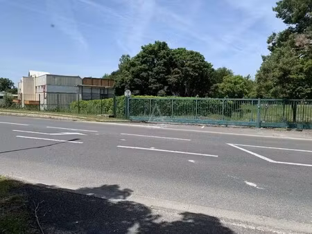 maison de luxe à vendre à l'isle-d'espagnac : 636 000 €