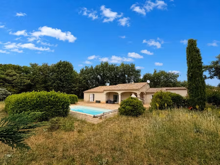 maison familiale 5 chambres avec piscine
