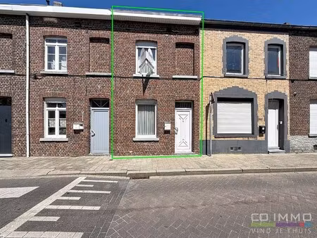 rijwoning  verder te renoveren  tuin  opp 3a 74ca