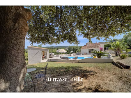 st cyr-sur-mer - villa familiale t5 rénovée - jardin 2100 m2