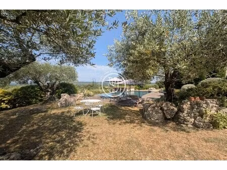 villa de luxe à vendre à uzès : 598 000 € | 117m²