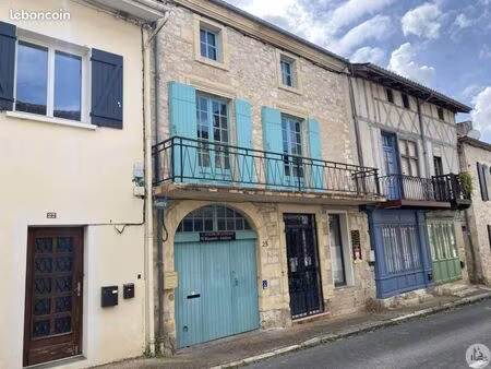maison de village 6 pièces 168 m²