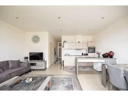 instapklaar appartement met 2 buitenruimtes