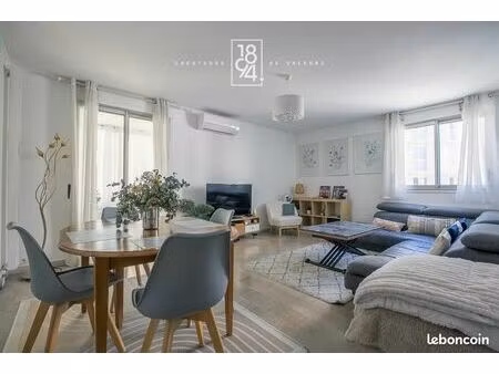 appartement 4 pièces 100 m²