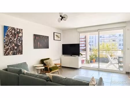 toulouse ponts-jumeaux – superbe t4 lumineux avec 2 terrasses  piscine et parking