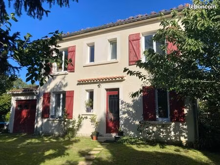 maison au cœur du marais poitevin