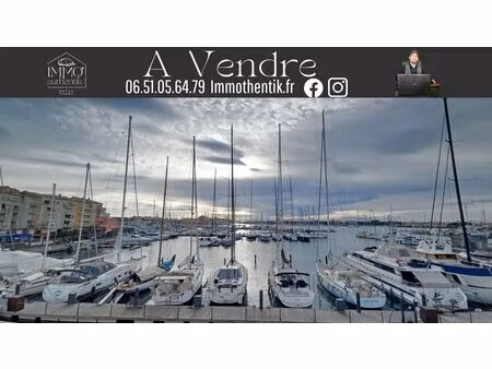 appartement cap d'agde 2 pièces avec vue panoramique sur le port.
