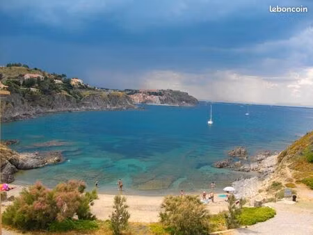 t2 vue mer et collioure