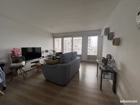appartement 2 pièces 67 m²