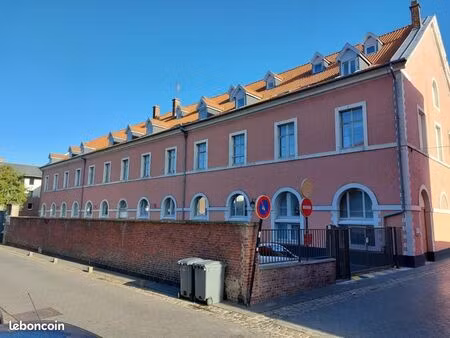 studio 1 pièce 23 m²