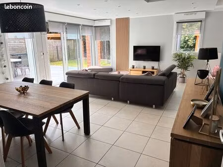 maison familiale 116 m² – 4 chambres – jardin – carport – parking