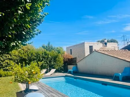 allauch villa t4 avec piscine et studio