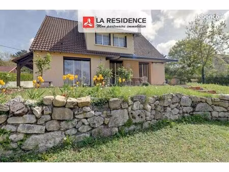 maison 7 pièces 166 m²