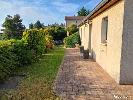 maison plain pied st victor sur loire