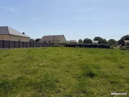 terrain constructible viabilisé – 550m² – saint-calais-du-désert