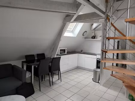 location appartement 2 pièces 29m² poitiers 86000
