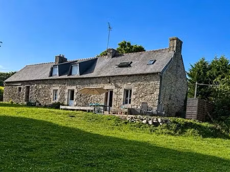 longère rénové 110m² - 3 hectares + installations équestres