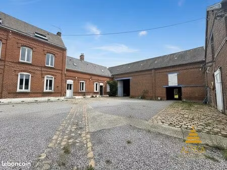 propriété 9 pièces 186 m²
