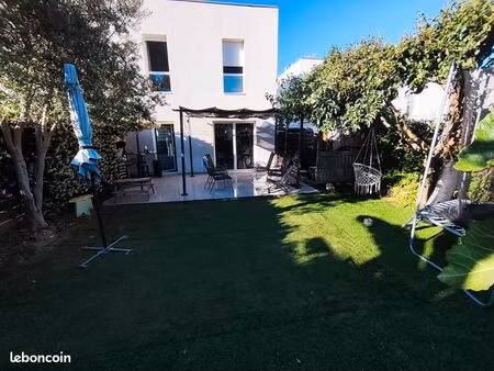 vente villa t5 récente (2014) de 99 m² – jardin arboré & suite parentale – montarnaud