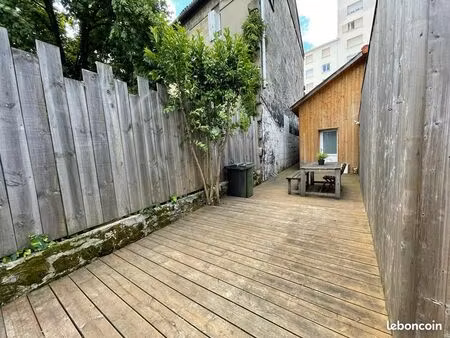appartement 1 pièce 14 m²