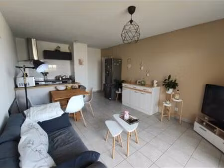 appartement t2 meublé 39m² – bourges (quartier hôpital)
