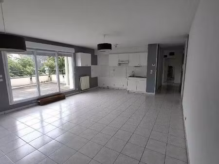 appartement 3 pièces 74 m²