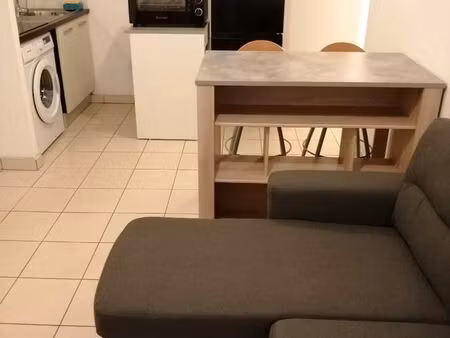t2 meublé ste clotilde 720