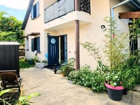 villa 4 pièces 105 m²