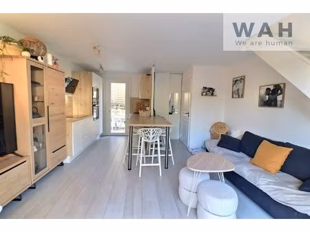 maison 3 pièces dans résidence avec piscine - 34160 castries