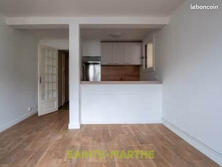 studio 1 pièce 25 m²