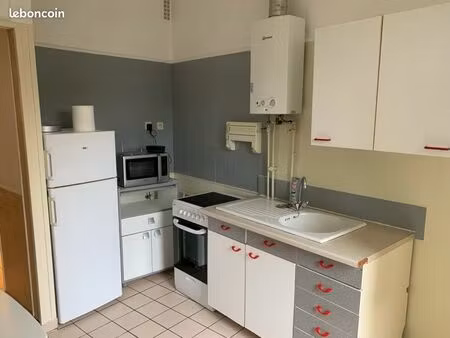 appartement f1 traversant de 27 m2 en rdc dans maison de ville