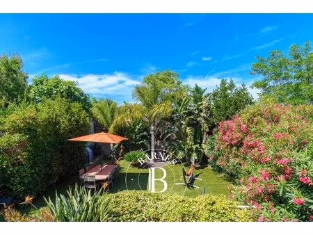 vente - sanary - portissol - appartement en duplex - jardin - bassin - garage - parking