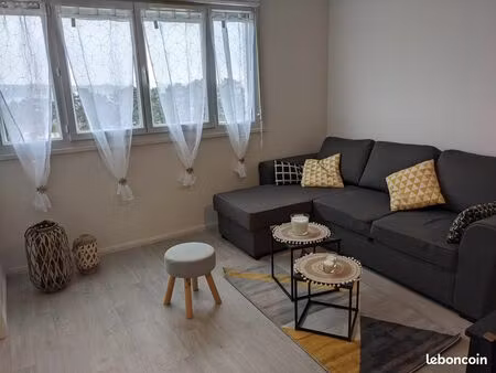 t4 rénové – 62 5 m² – 3 chambres - meublé