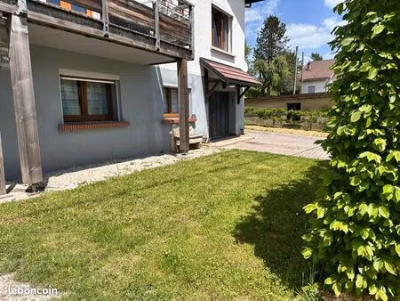 location studio meublé montlebon