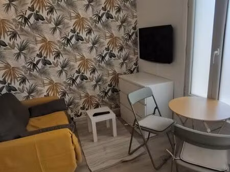 studio meublé rénové idéal étudiant / jeune actif