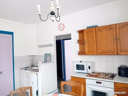 beau t3 meublé - proche iufm et lycée montjoux – quartier saint claude besançon