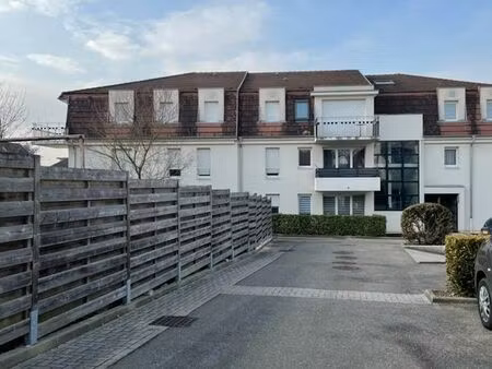particulier loue f3 dans copropriété sécurisée