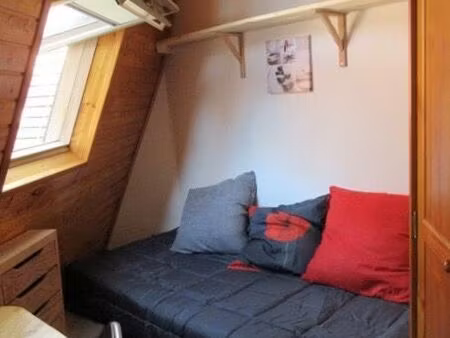 petit studio 9 m 2 meublé centre ville besançon
