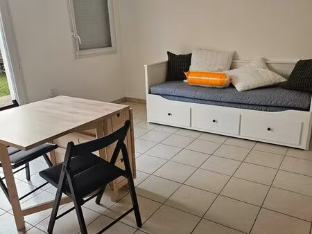 location studio étudiant meublé