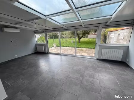 maison t5 avec jardin et garage – châtillon-sur-indre – secteur calme