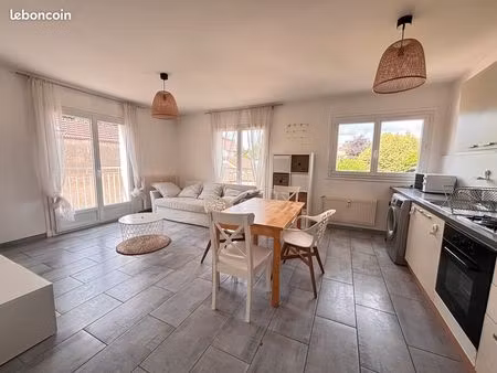 appartement meublé de 45 m²  riorges
