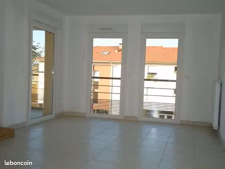 appartement 2 pièces 46 m² + garage fermé