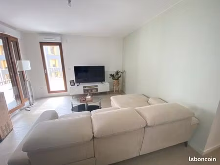 appartement t3 neuf gresillons