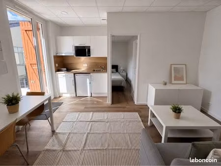 t2 meublé tout inclus avec grande terrasse