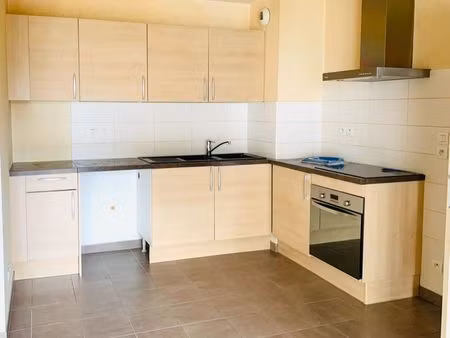 appartement 3 pièces t2 avec garage