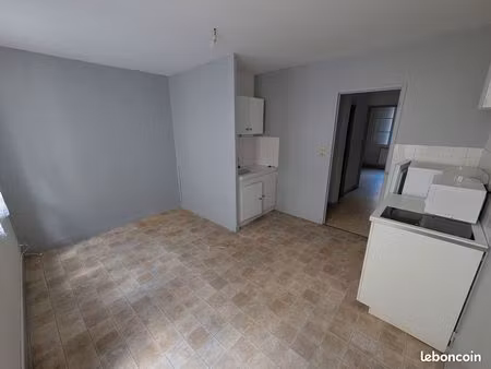 ? t2 de 40 m² – coeur de châtellerault